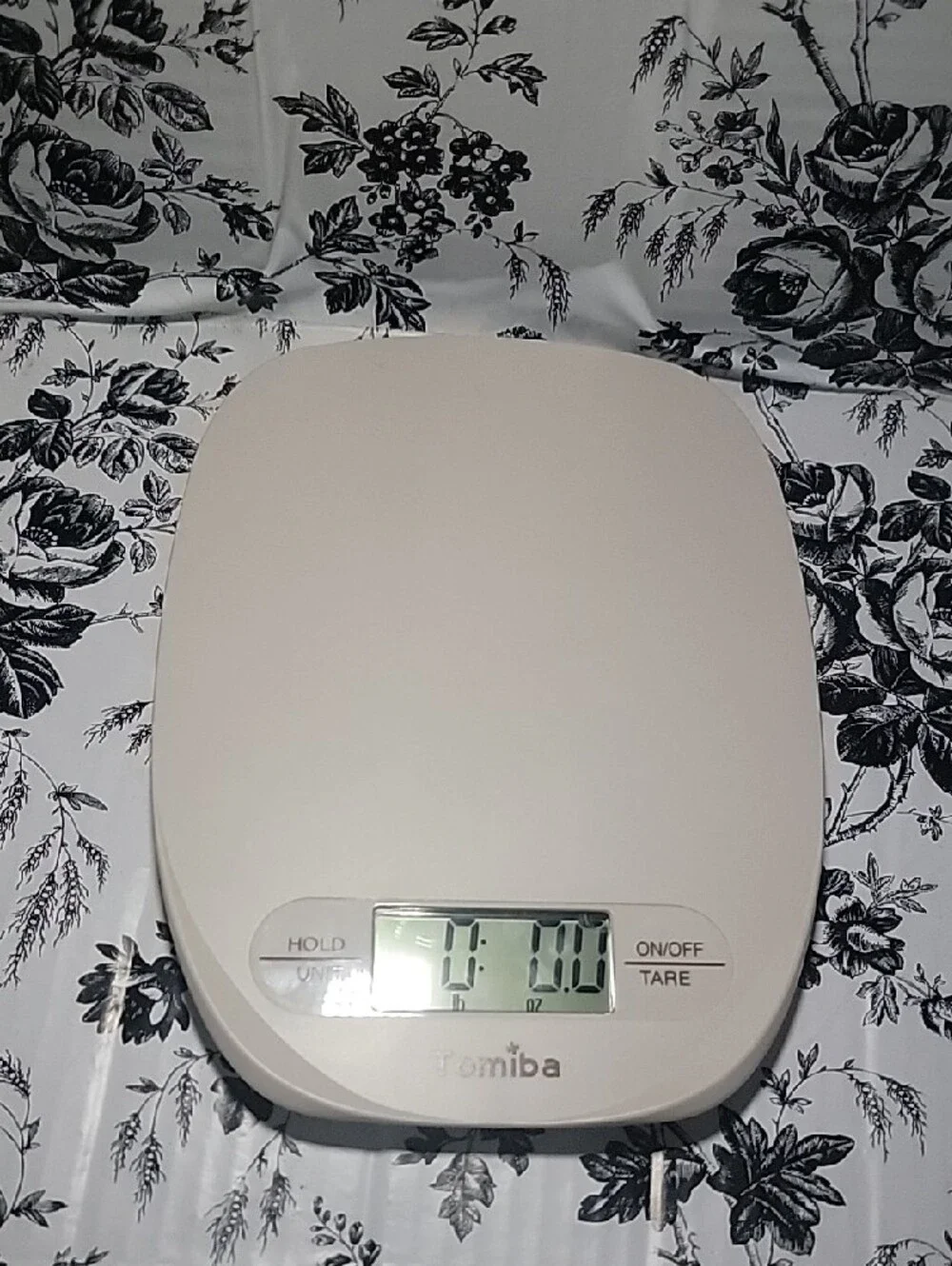 Tomiba EK6011 Digital Kitchen Scale - Compact Home Accents
